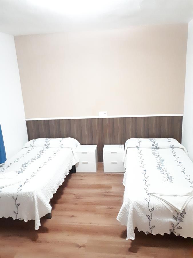 Hostal Oklahoma Reus Exteriör bild