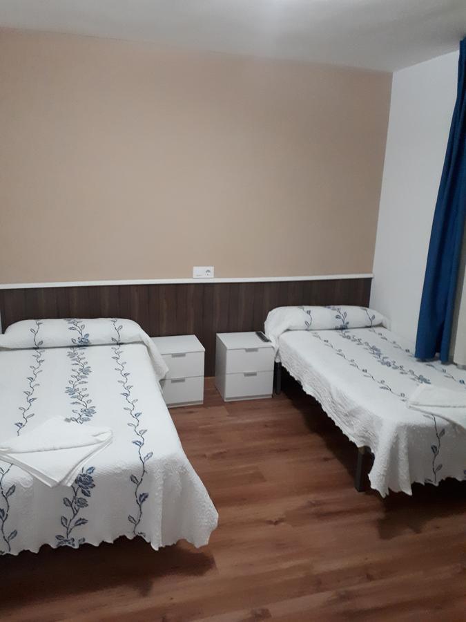 Hostal Oklahoma Reus Exteriör bild